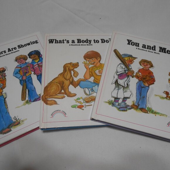 3 KIDS HC VTG CHAPTER HANDBOOKS ABOUT : NEEDS, HEALTH, & MANNERS LIKE NEW 👸👦 - Picture 8 of 15